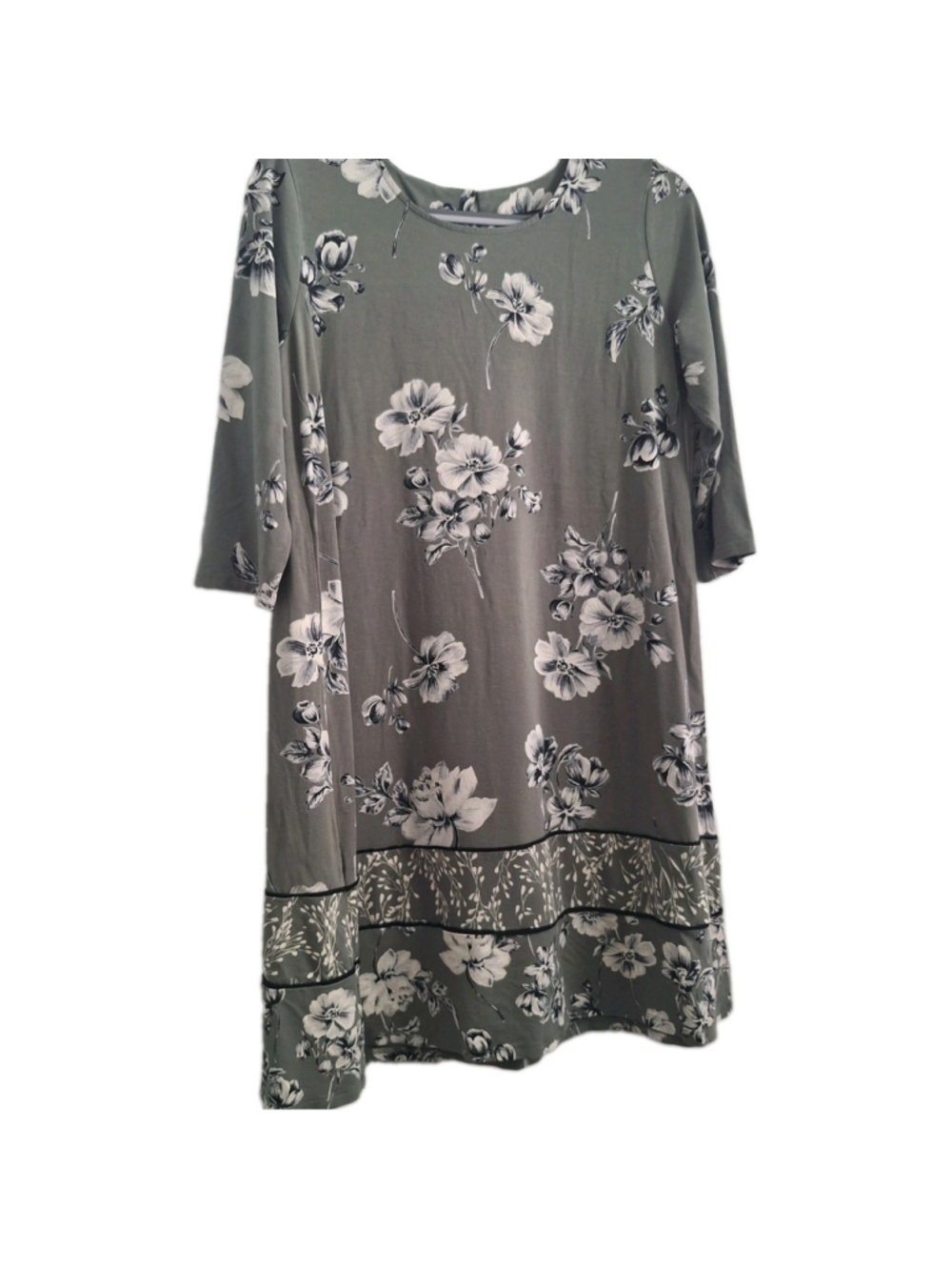J. Jill Wearever Sage Green Floral Knit Shift Dress Womens MEDIUM Petite MP